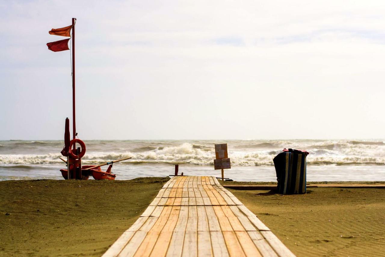 Open Space On The Sea Of Rome !:) Apartman Lido di Ostia Kültér fotó